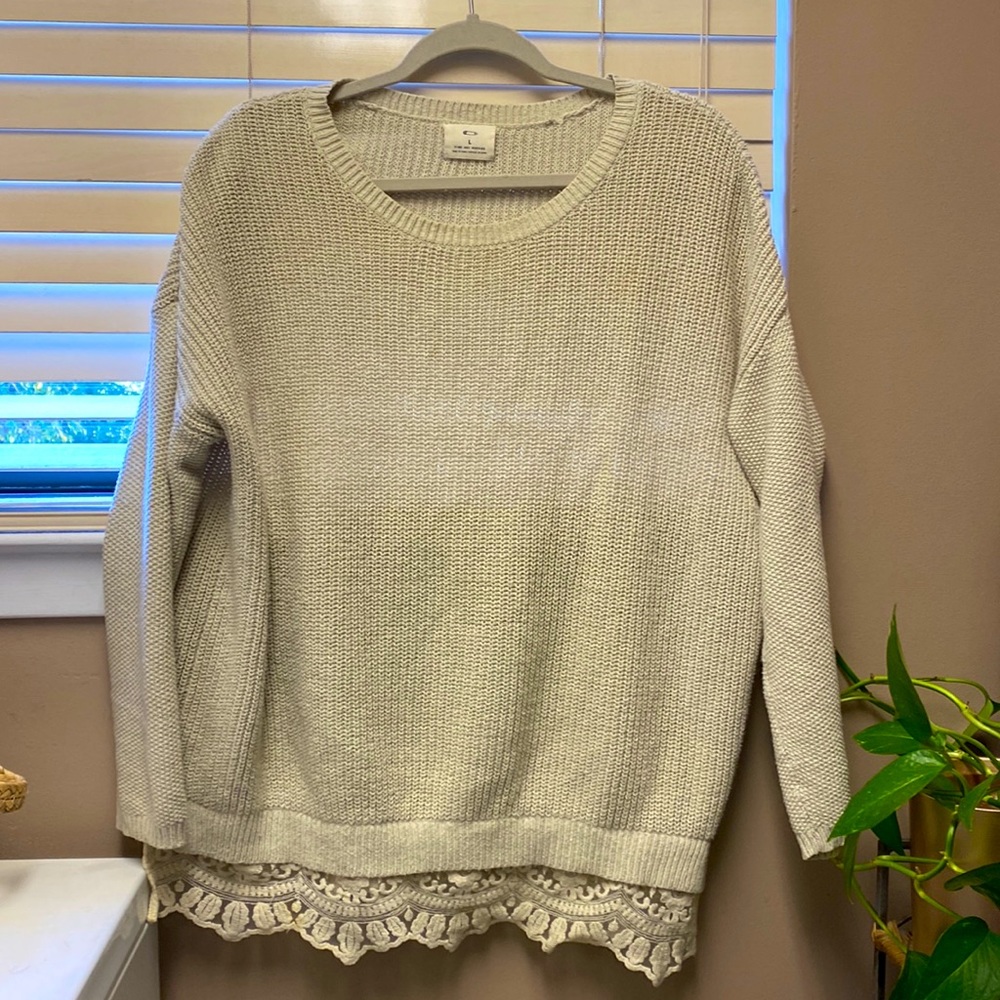 Knit sweater
